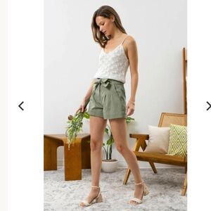 Candace Cameron Bure Regular Paper Bag Tie Waist Shorts Size XL Olive Green NWT